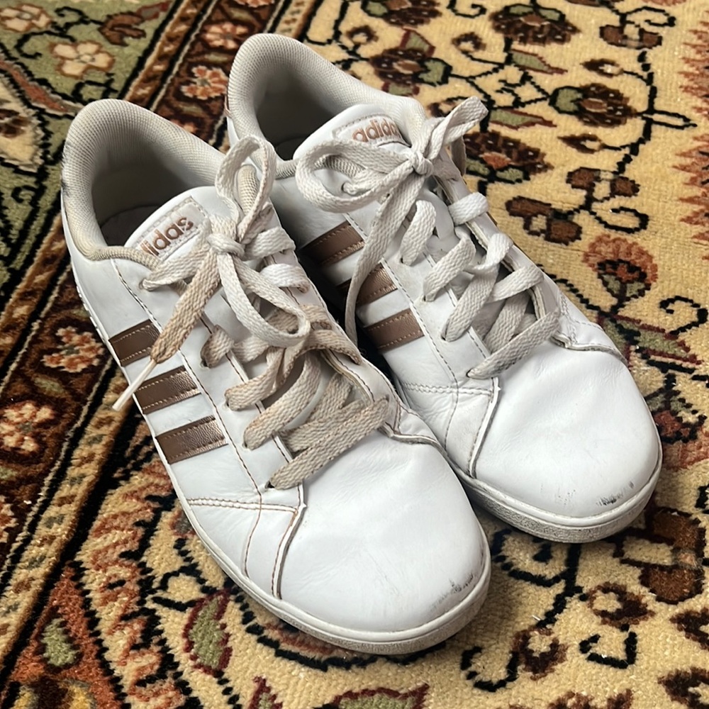 ADIDAS ROSE GOLD GRAND COURT SNEAKERS